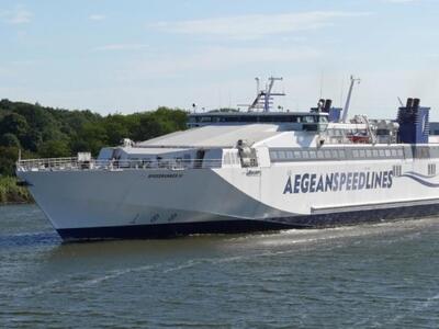 Το ταχύπλοο SPEEDRUNNER III έρχεται στη ...