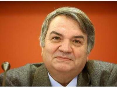 Την αυτοδιάλυση του ΠΑΣΟΚ και της ΔΗΜΑΡ ...