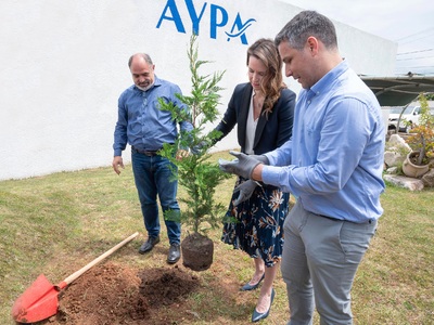 Τάκης Καραπατούχας, Διευθυντής εργοστασί...