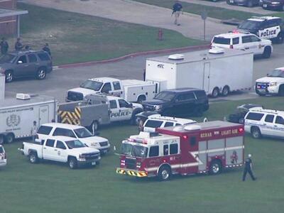 Μακελειό σε σχολείο του Τέξας - Πάνω από...