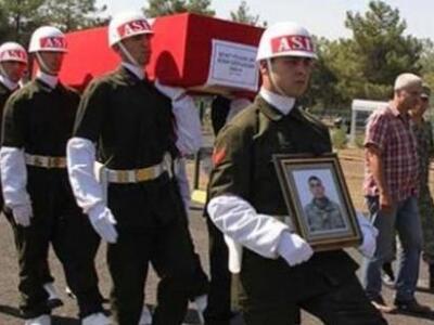 Αιματηρή σύγκρουση Τούρκων στρατιωτών με...