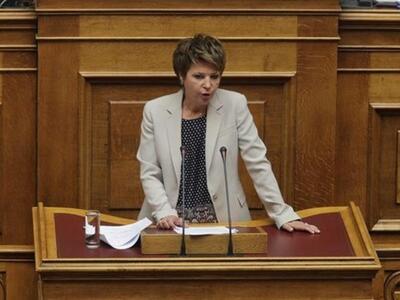 Ποιά είναι η νέα κυβερνητική εκπρόσωπος ...