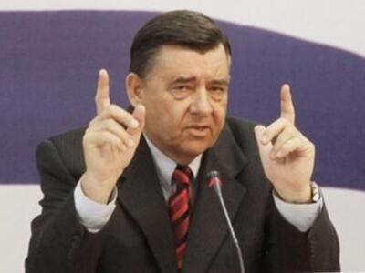 Στην εντατική ο Γιώργος Καρατζαφέρης