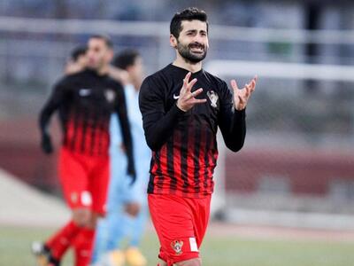 Φούτμπολ Λιγκ: Αναλλοίωτη η κατάσταση στ...