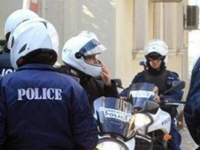 12χρονες Ρομά «άνοιξαν» όχημα