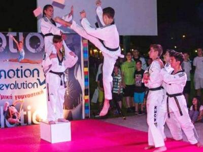 Με επιδείξεις έκλεισαν την χρονιά το Fig...