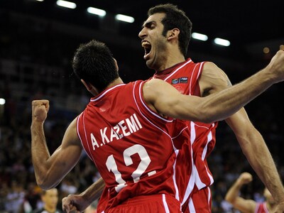 Μουντομπάσκετ: έστω και δύσκολα κέρδισαν...