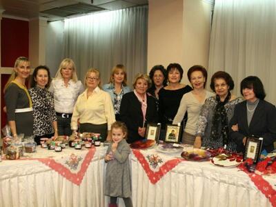 Με επιτυχία το Χριστουγεννιάτικο Bazaar ...