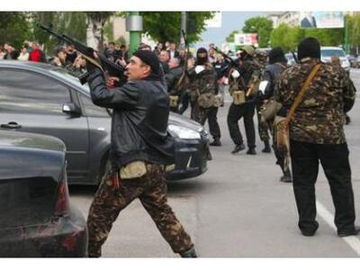 Ουκρανία: Ενοπλοι αυτονομιστές έκλεισαν ...