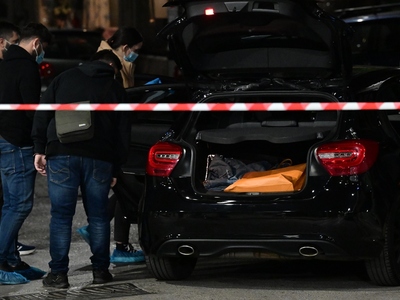 Βύρωνας: Πυροβόλησαν ζευγάρι, νεκρός ο άνδρας 