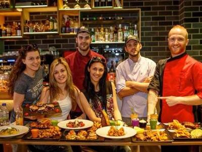 Μοναδικές γεύσεις και απίθανα κοκτέιλ στο BODEGAS 