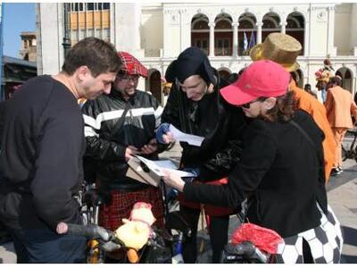 Πάτρα: Με "ερωτοκοντρόλ" συνεχ...