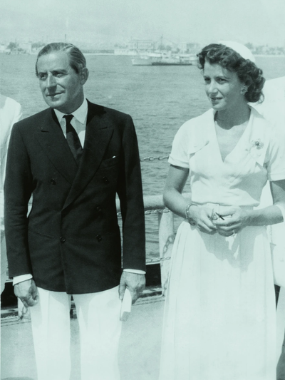 O Σταύρος Νιάρχος µε τη σύζυγό του Ευγενία Λιβανού