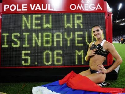 Ζακ Ρόγκ, Μπούμκα και Ισινμπάγεβα στην Α...