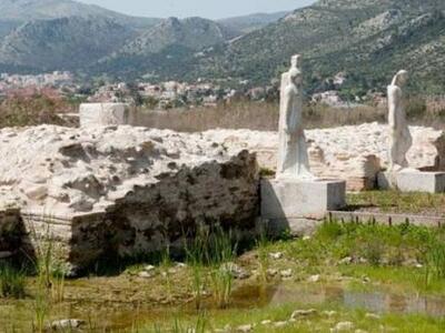 Μήνυση του υπουργείου Πολιτισμού στον Ηλία Ψινάκη