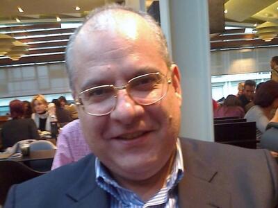 Βιώσιμο χρέος και χαμηλότερο επιτόκιο ζη...