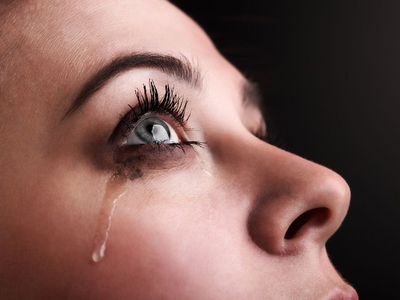 “ΛΥΓΜΟΣ”: Ενα ποίημα για τα Τέμπη