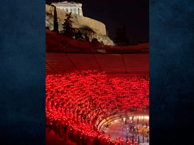 Δείτε πώς θα είναι το βιντεοκλίπ των Col...