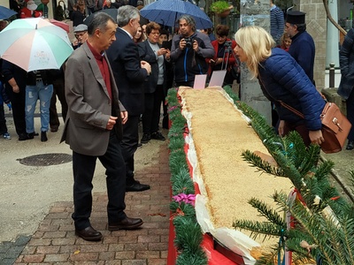  Το "Μελομακάρονο" της Παραμυθ...