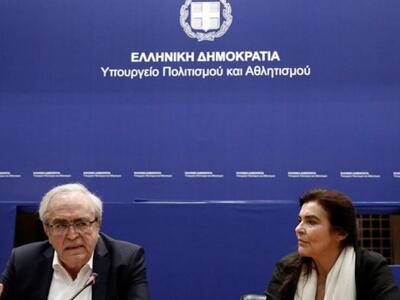 Λυδία Κονιόρδου: Είναι καλό κάποιος να μ...