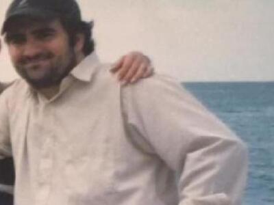 Κι όμως ο άντρας της φωτογραφίας είναι γ...