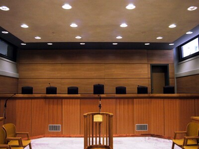 Μια εβδομάδα ακόμα χωρίς δίκες στην Πάτρα