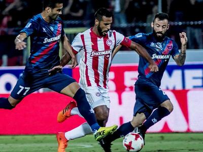 Μετά από τέσσερις αγώνες, ο Ολυμπιακός πέτυχε νίκη