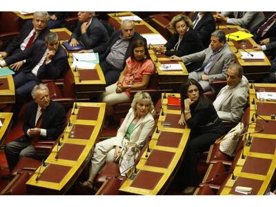 Αντιδράσεις στο ΠΑΣΟΚ για το ρόλο των Μη...