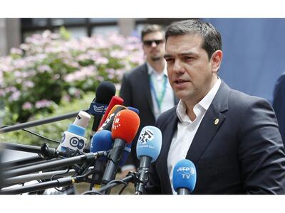 Τσίπρας: "Διέξοδος, χωρίς απειλές κ...