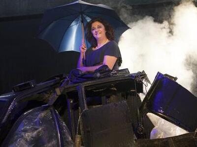 «ΕΓΩ, Η ΓΩΓΩ» της Ελένης Γκασούκα στο Θέ...