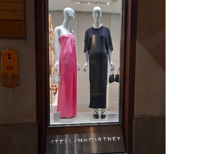 Stella Mc Cartney ετοιμη για ρεβεγιόν