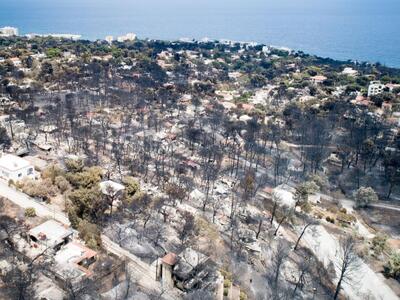 Αυτοψία της φονικής πυρκαγιάς στην Ανατο...
