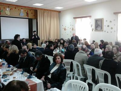 Πάτρα: Η ενορία Εγλυκάδας έκοψε την βασι...