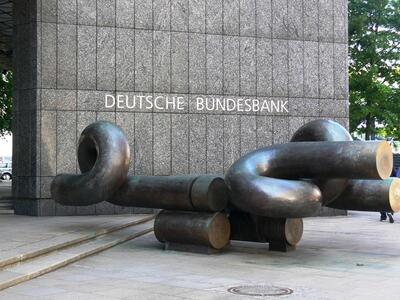 Η Bundesbank ανησυχεί για την κατάσταση ...