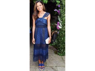 Ναόμι και Self Portrait