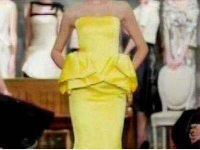 Με κίτρινη τουαλέτα 7.000 ευρώ την Κυρια...