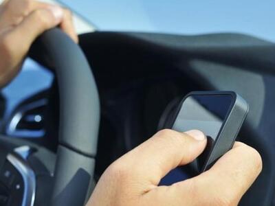 Tα smartphones φέρνουν τροχαία