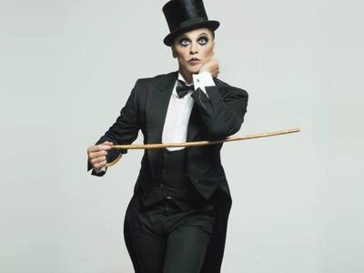 Ο Τάκης Ζαχαράτος μίλησε στο περιοδικό H...