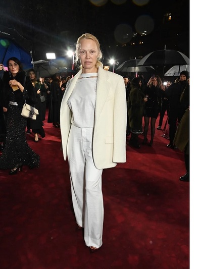 Πάμελα Αντερσον με Stella Mc Cartney