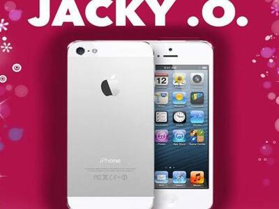 Η JACKY .O. κληρώνει ένα  iPhone 5s