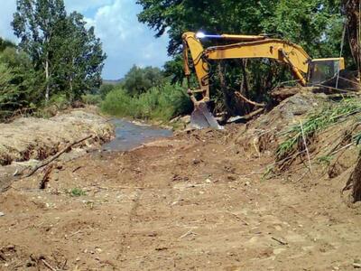 Εργασίες για καθαρισμό ρεμάτων και ποταμ...