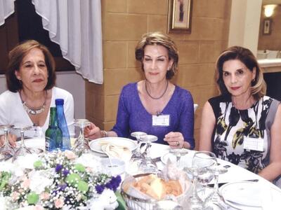 Τέτη Κανελλοπούλου, Ρένα Ράλλη, Εύη Σταματοπούλου.
