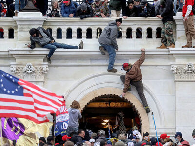 Εισβολή στο Καπιτώλιο: Ποινική δίωξη στο...