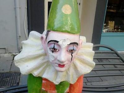 Πάτρα: Ντροπή- Οι γνωστοί ανεγκέφαλοι τα...