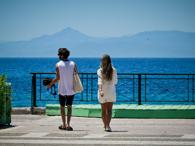 Καιρός: Ανεβαίνει ξανά η θερμοκρασία από...