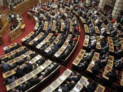 Κόντρα για τα περί χρηματισμού βουλευτών...