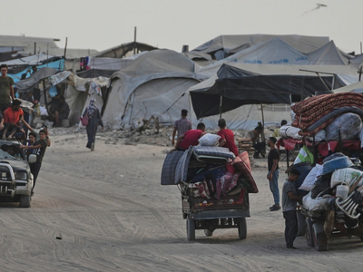 Ξεκίνησε ο ξεριζωμός των κατοίκων στην π...