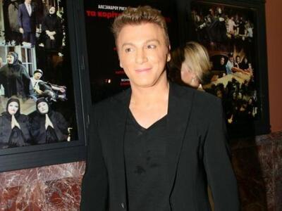 Ο Τάκης Ζαχαράτος