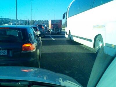 Πάτρα: Φορτηγό έφυγε από την πορεία του ...