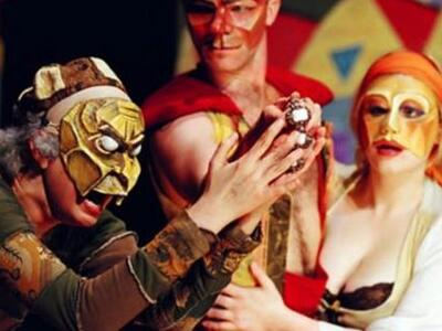 Το παραδοσιακό προφορικό θέατρο της Comm...